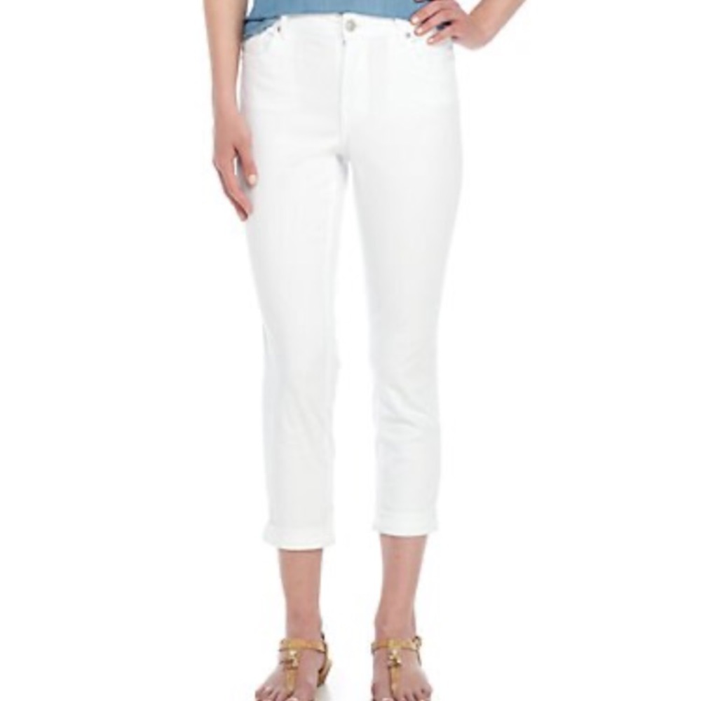 Crown and Ivy / size 16 capris/ NWT